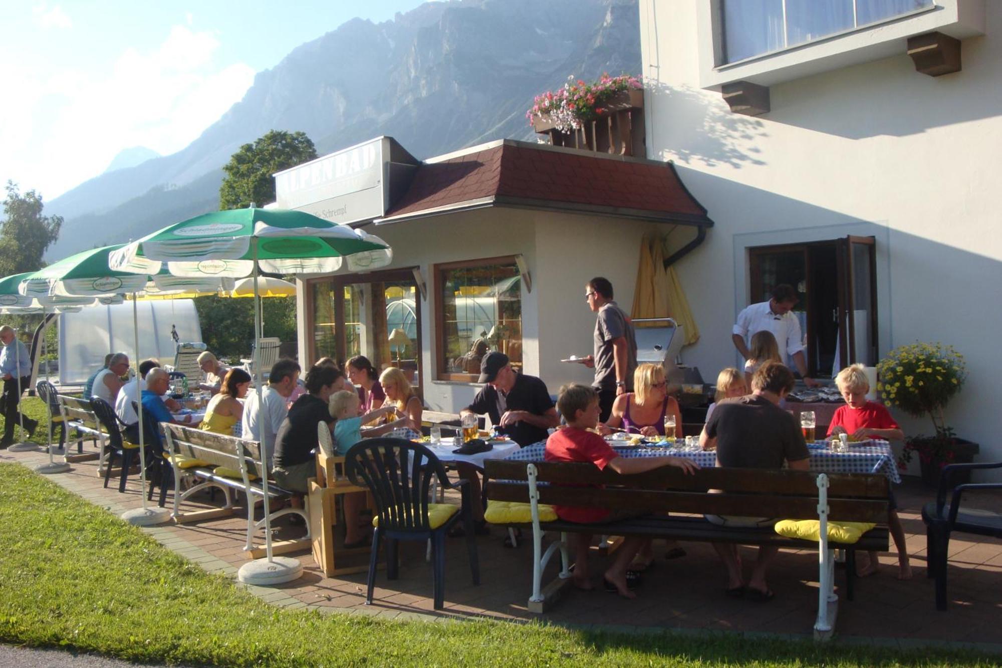 Alpenbad Aparthotel รัมเซา อัม ดาคชไตน์ ภายนอก รูปภาพ