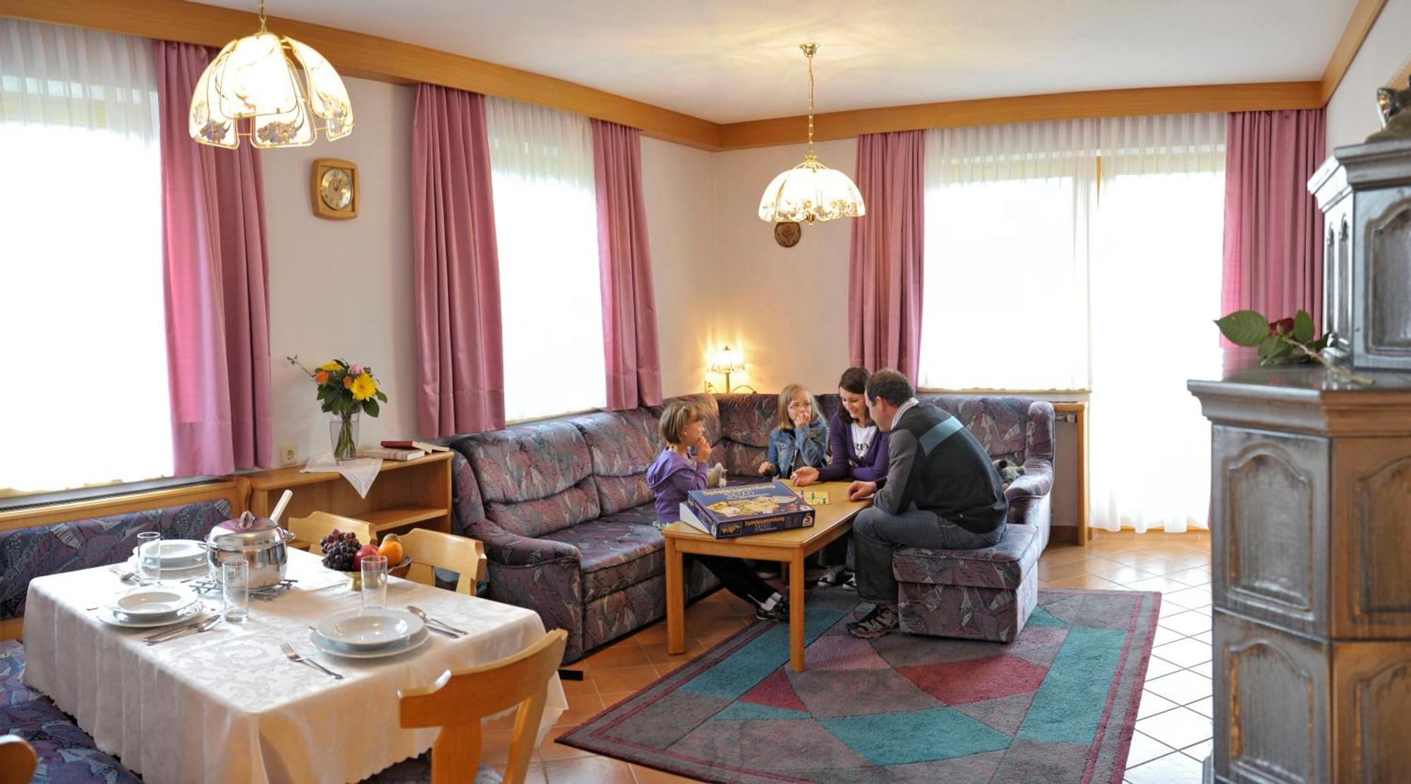 Alpenbad Aparthotel รัมเซา อัม ดาคชไตน์ ภายนอก รูปภาพ